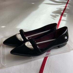 Marc Jacobs black patent maryjanes